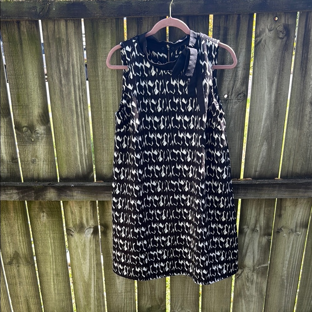 Karl Lagerfeld Chic Black and White Sleeveless Dress